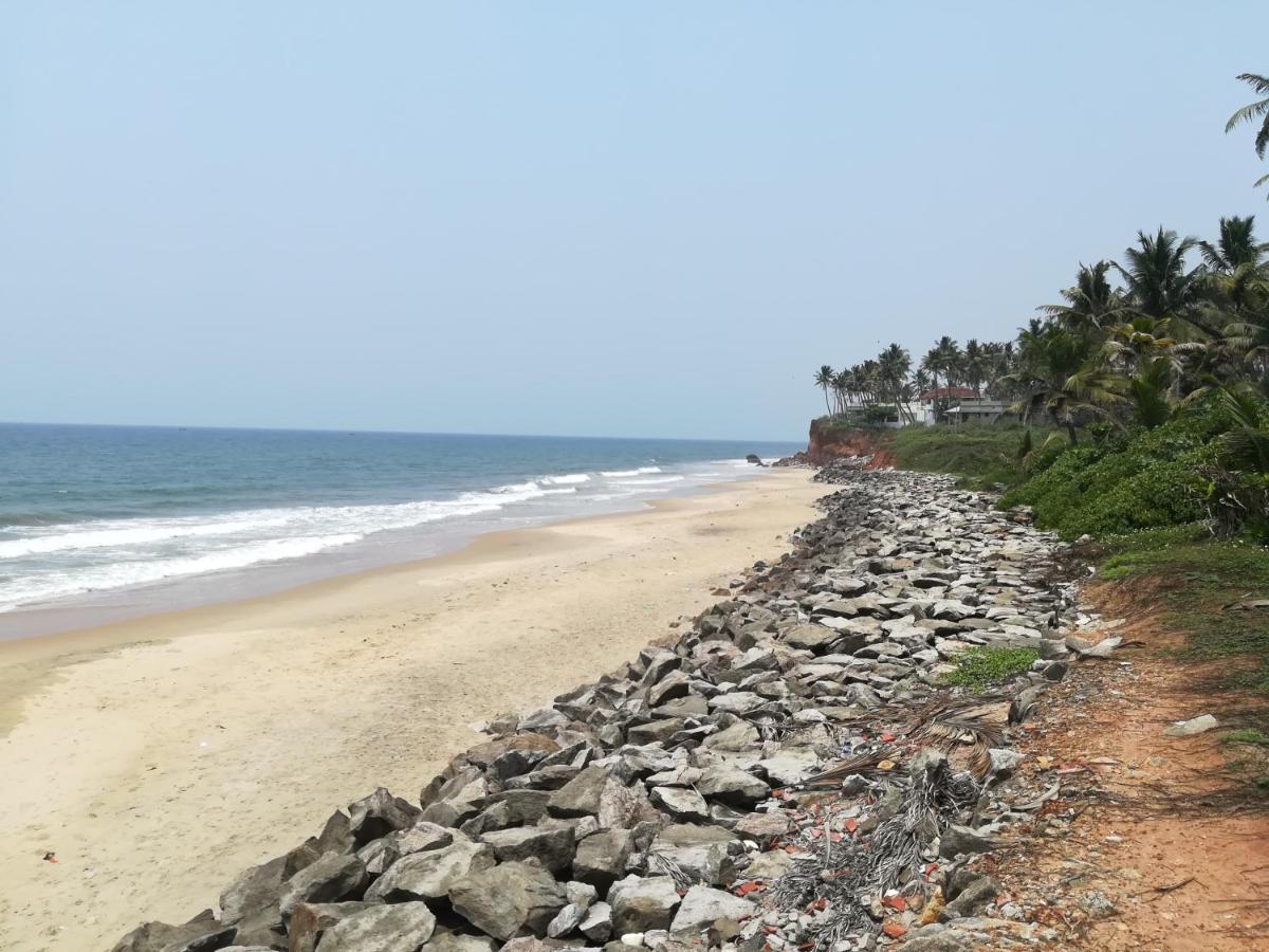 Sukriti Beach Resort Varkala Exterior foto